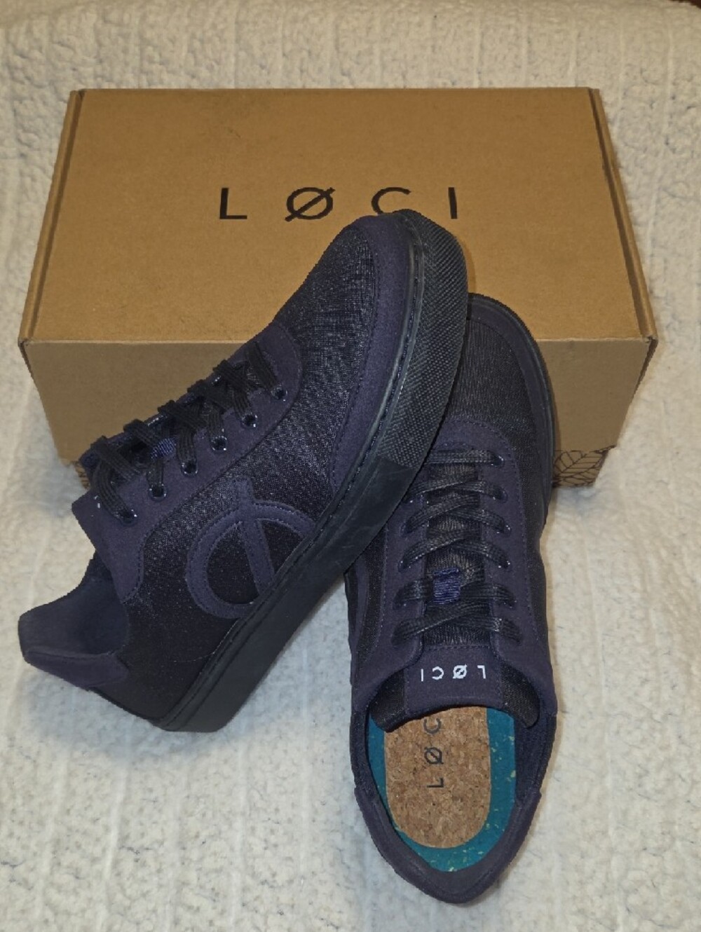 LOCI Navy Canvas Low-Top Sneakers